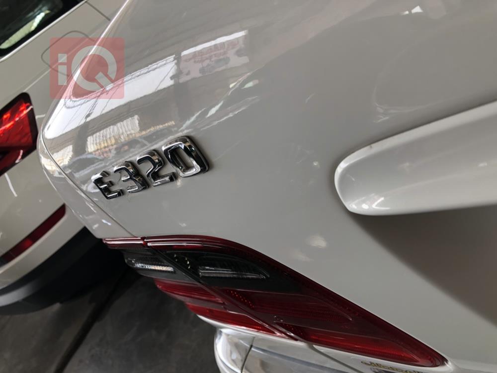 مێرسێدس بێنز E-Class